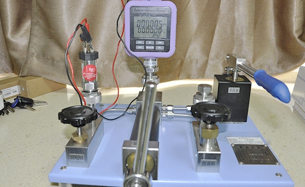 測量檢測儀器的正確使用方法